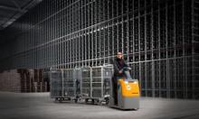 EZS 130 – The tow tractor for tight spaces