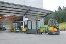 Jungheinrich and Neumaier collaborate on tuggers