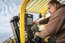 Lift truck computing choices