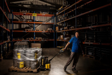 Hyster discusses ‘total port electrification’