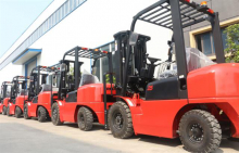 REDDOT's new delivery of forklifts to dealer Montacargas Chile