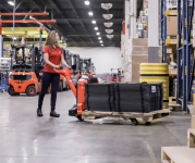 Linde Material Handling adds the new Linde MT18 Electric Pallet Truck to its warehouse product line