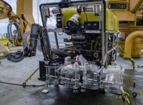 U.K. company supplies pallet jacks for maritime duty