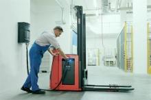 KION invests in energy management platform