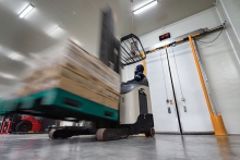 Lift Truck Tips: Transitioning to lithium for cold storage
