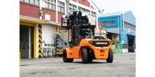 Doosan powers up with fuel-efficient heavy lifting 9-Series
