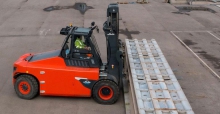 Electric pallet trucks in new range from Linde