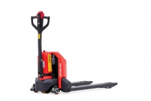 Toyota adds electric walkie stacker