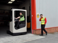 Six ways pedestrians can keep safe around forklifts
