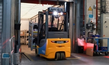 German firm advances automation with remote-controlled forklifts