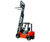 JAC:With 3 Stage Full Free Mast