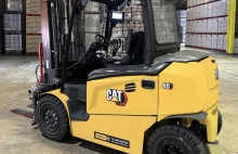 Knowles Logistics nears fully electric materials handling fleet