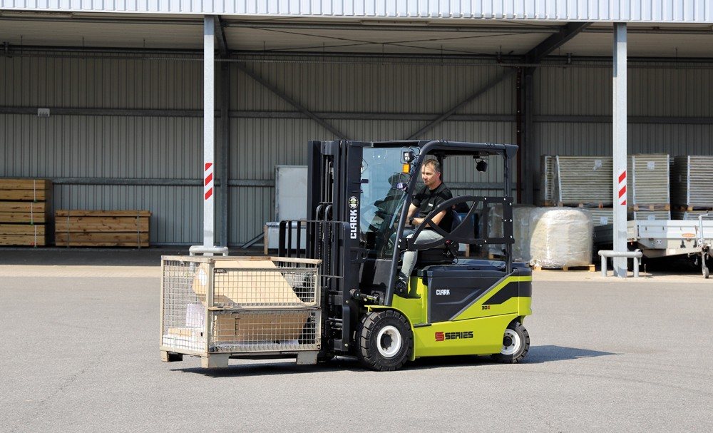 Clark electric forklift fleet helps power greener door production at Teckentrup