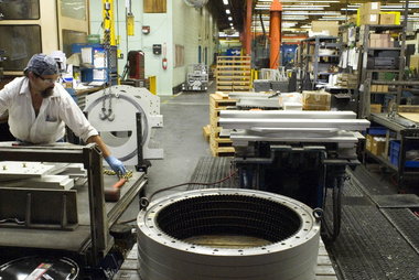 Toyota buys Cascade Corp., Oregon manufacturer of forklift attachments