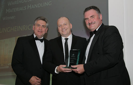 Fork lift truck people, Jungheinrich receive CILT Award