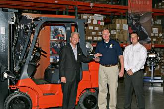 Toyota donates to vincennes university logistics education and training center