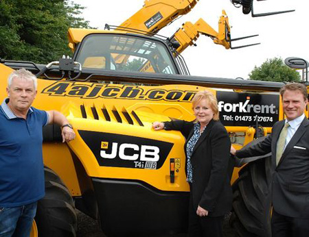 Record &pound;53 million telehandler deal for JCB