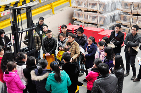 Training for Ruyi’s sales persons