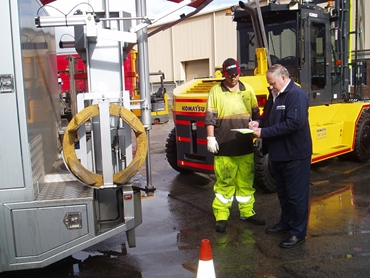 Onsite Forklift Tyre Fitting and Pressing from Bearcat Tyres