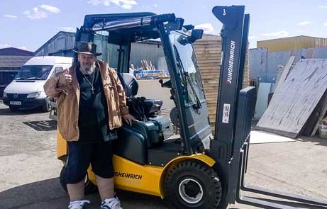 Jungheinrich forklift trucks step in to save Romanian charity
