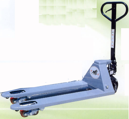 Dark Ox 2.5-3T Oil Press Manual Trailor Broad Type