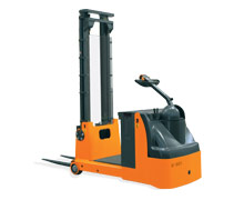 Still EGG 10 1T Stand-on Reach Truck EGG 10