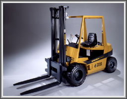 NuovaDetas SE 40 - 45 - 50 Four Wheel Electric Counter Balanced Truck SE 40 - 45 - 50