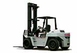 Nissan PLS40 4000 Pounds Dual Fuel Counter Balanced Truck PLS40_ForkliftNet.com