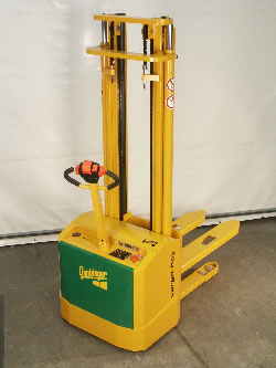 Pedestrian EGV1637 1.6T Pedestrian Full Electric Stacker EGV1637