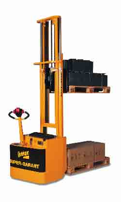 Genkinger EGV-D 1.6T Stand-on Full Electric Stacker EGV-D