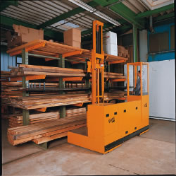 Genkinger EE-SY 2T Stand-on Full Electric Stacker EE-SY_ForkliftNet.com