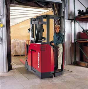 Raymond 3000-3500 Pounds Stand-on Counter Balanced Truck Stand-on Counterbalanced Truck
