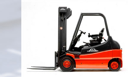 Linde E20 2T Four Wheel Electric Counter Balanced Truck E20