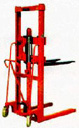 Yangzichun CTY Series 0.5/1/2T Hand Stacker CTY Series