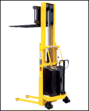 Yugong SPN Series Pedestrian Semi-electric Stacker 　