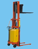 Xinge Pedestrian Semi-electric Stacker