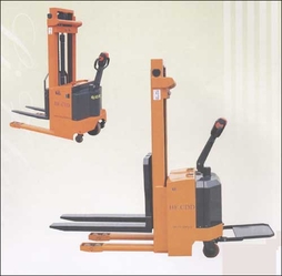Minghua 0.5-1.5T Stand-on Full Electric Stacker CDD-0.5/0.75/1.0/1.5
