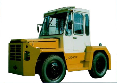 Dalian 4.5T Diesel Tractor QD45_ForkliftNet.com