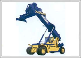 Komatsu Diesel Full Container Reach-Stacker 5-6 Containers
