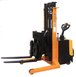 Veshai Stand-on Reach Truck VH-WSDL-130/30