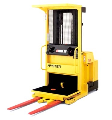 Hyster Electric Order Picker_ForkliftNet.com