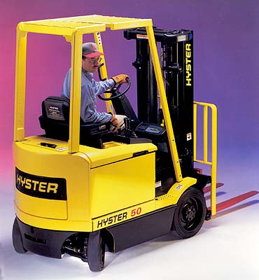 Hyster 4000-6500 Pounds Four Wheel Electric Counter Balanced Truck E40-65XM2