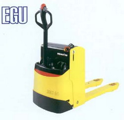 Komatsu Pedestrian Electric Pallet Truck EGU