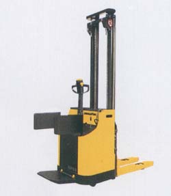 Komatsu Stand-on-board Electric Pallet Truck  EGV-S 