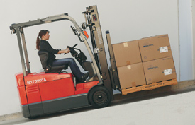Toyota Pneumatic Tyre Three Wheel Electric Counter Balanced Truck 7FBEU Series