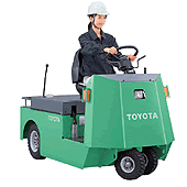 Toyota Electric Tractor Electric Tractor_ForkliftNet.com