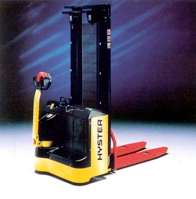 Hyster Pedestrian Semi-electric Stacker  