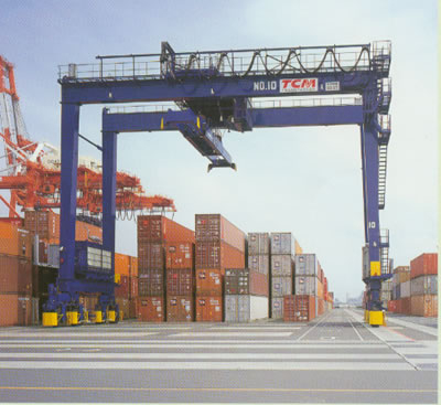 TCM Diesel Container Handler Counter Balanced Forklift-Full_ForkliftNet.com