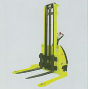 TCM Pedestrian Full Electric Reach Stacker(Special) TX/GX STRADDLE Series