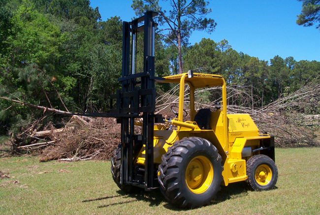 Master Craft 5,000 Pounds Rough Terrain Forklift  MC-05-2137